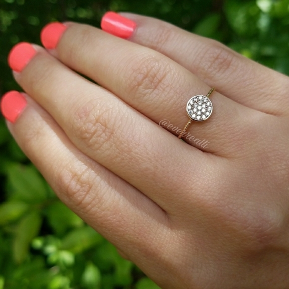 HP🌸Delicate Rose Gold Disc Circle Pave Ring - Picture 2 of 7